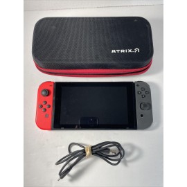 Nintendo HAC-001 32GB Switch Console - Black W/ Joycons, Charger & Case - Tested